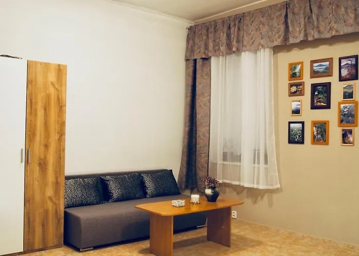 Appartement Cozy At River Labe Near Center And Train *